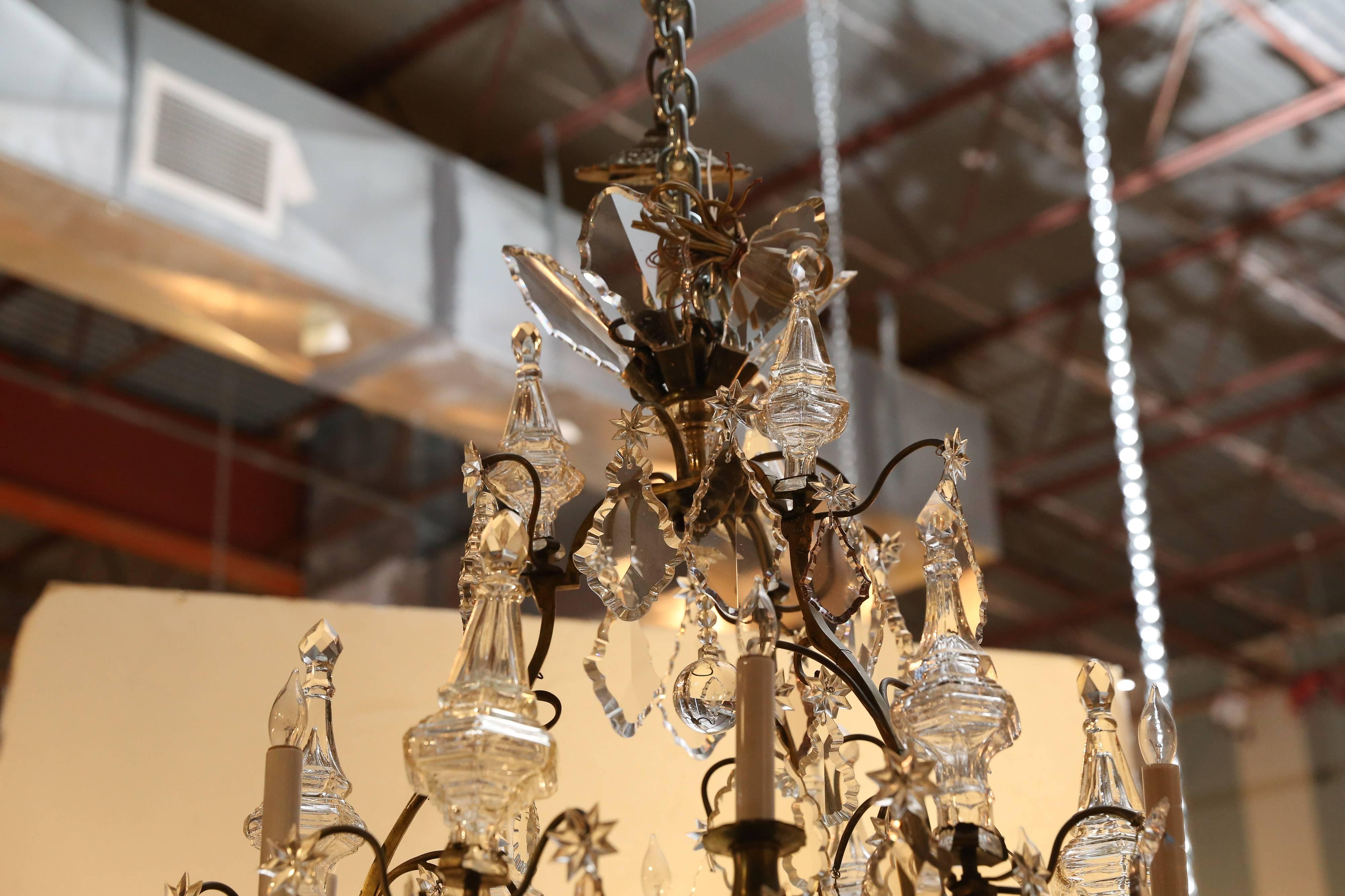 Six-Light Rock Crystal Chandelier In Excellent Condition For Sale In Houston, TX