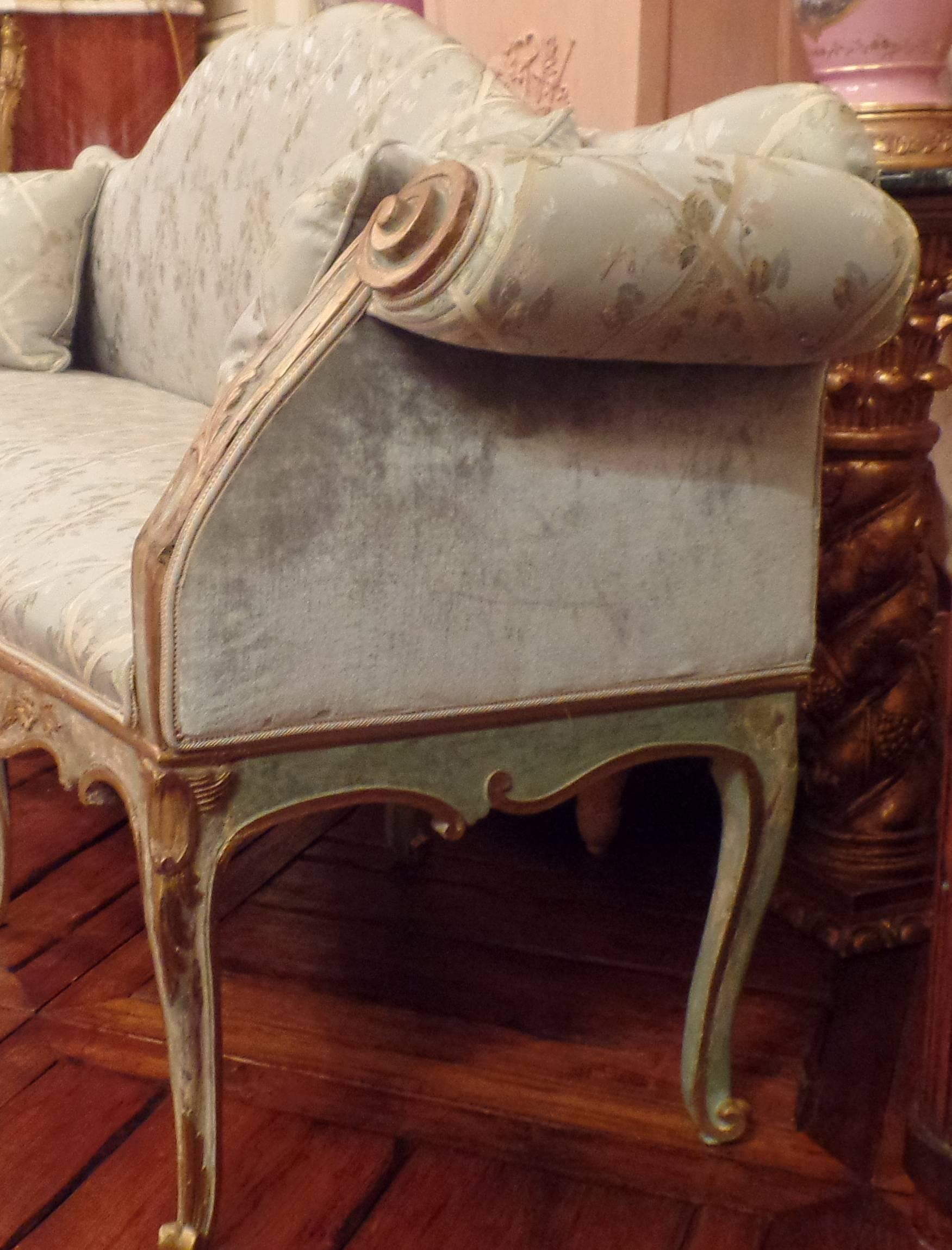 Louis XV Early 18th Century Painted Venetian Settee For Sale