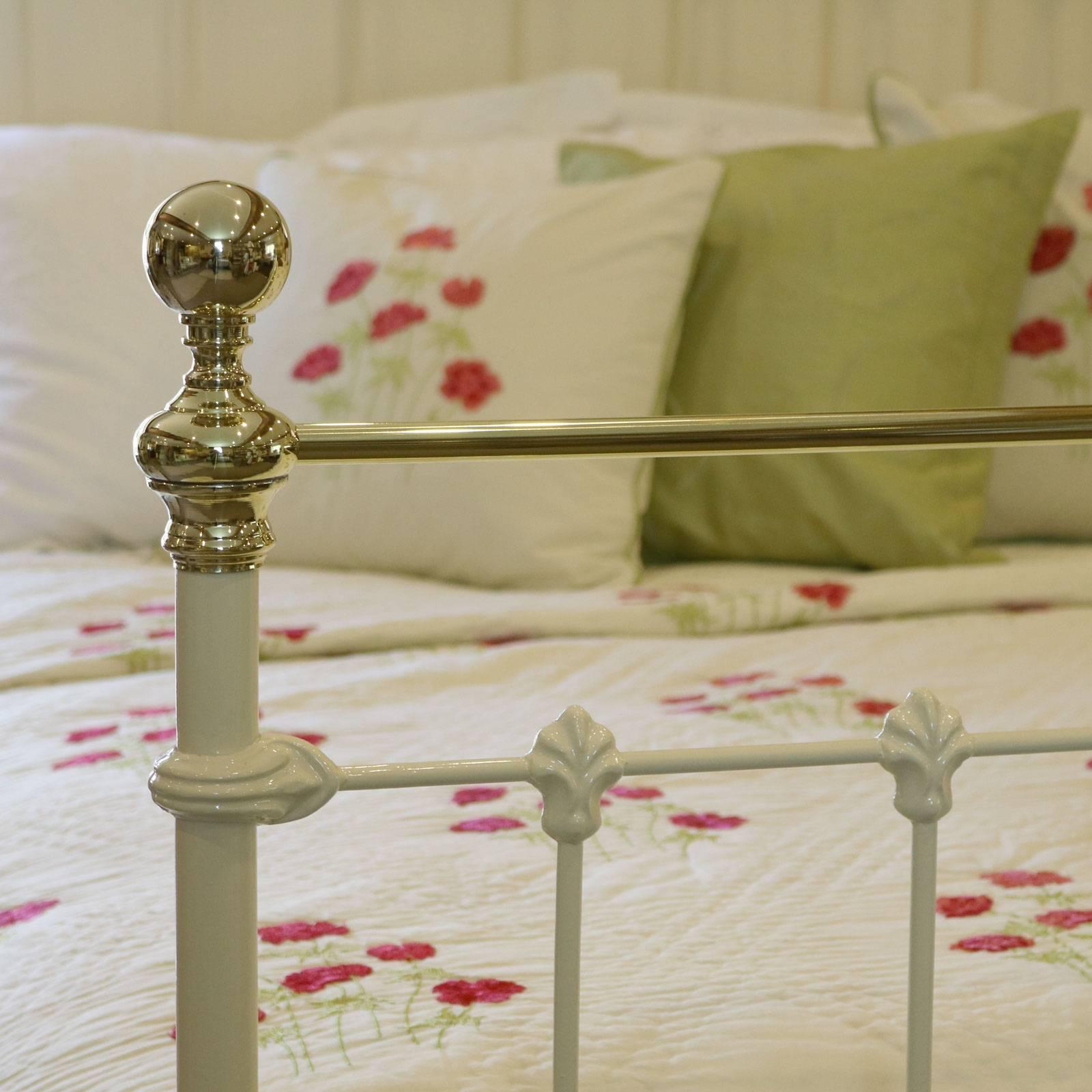 English Brass and Iron Bed in Cream, MK78