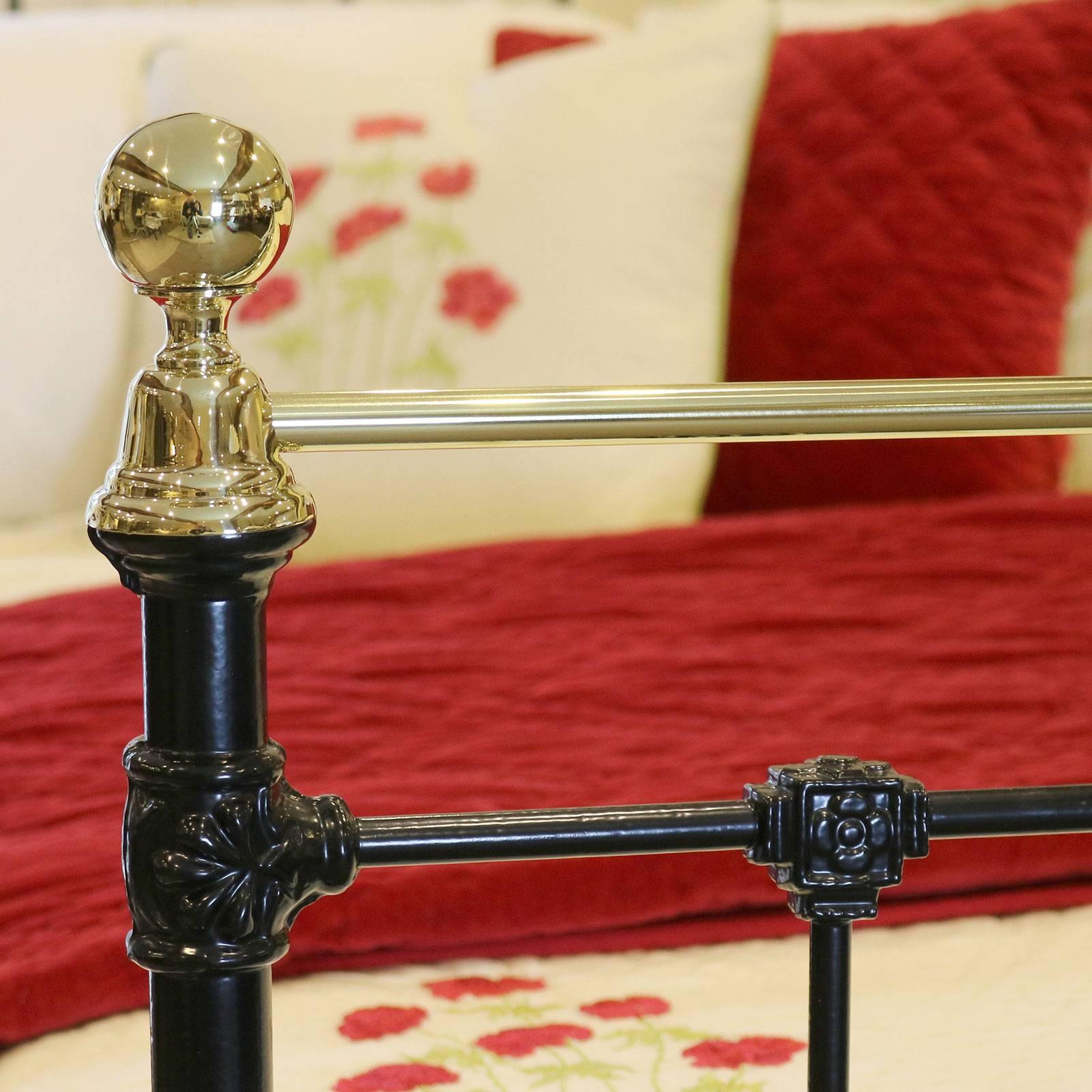 English Brass and Iron Bed in Black, MK89