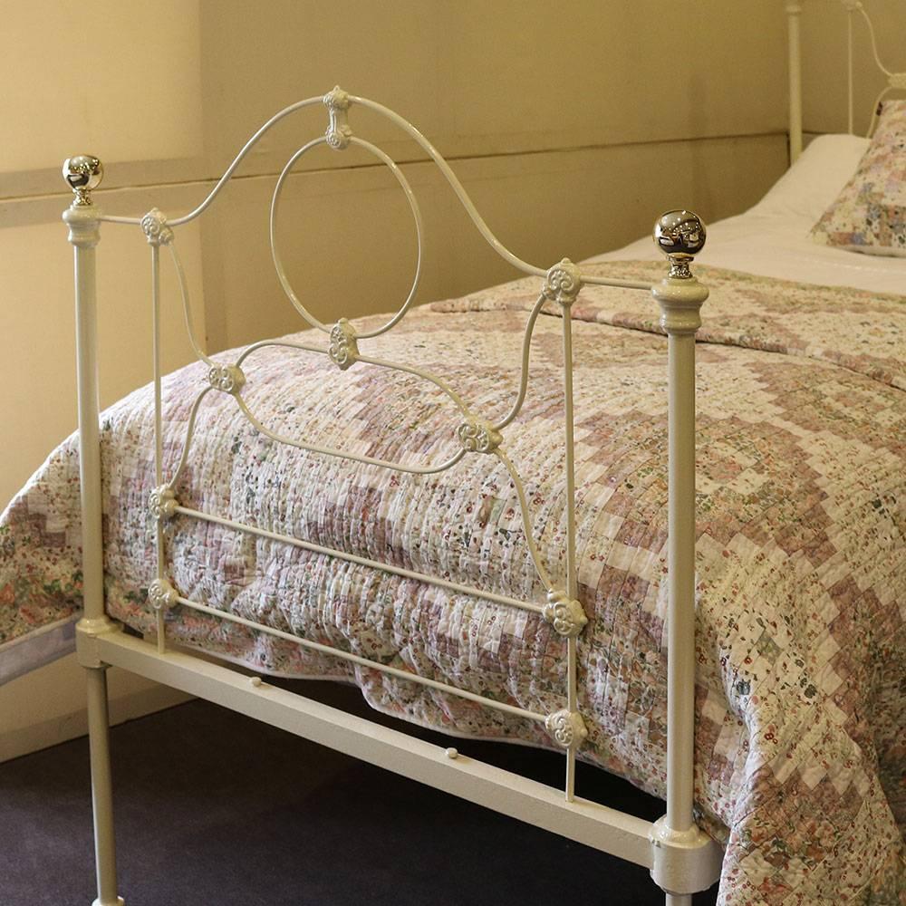 A simple styled mid-Victorian cast iron bed with ornate mouldings finished in cream.

The bed accepts a standard single (36 inch or 3'0 wide) base and mattress set.

The price is for the bed frame alone. The base, mattress, bedding and linen are