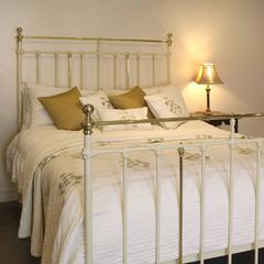 Brass and Iron Bed Finished in Cream MK98