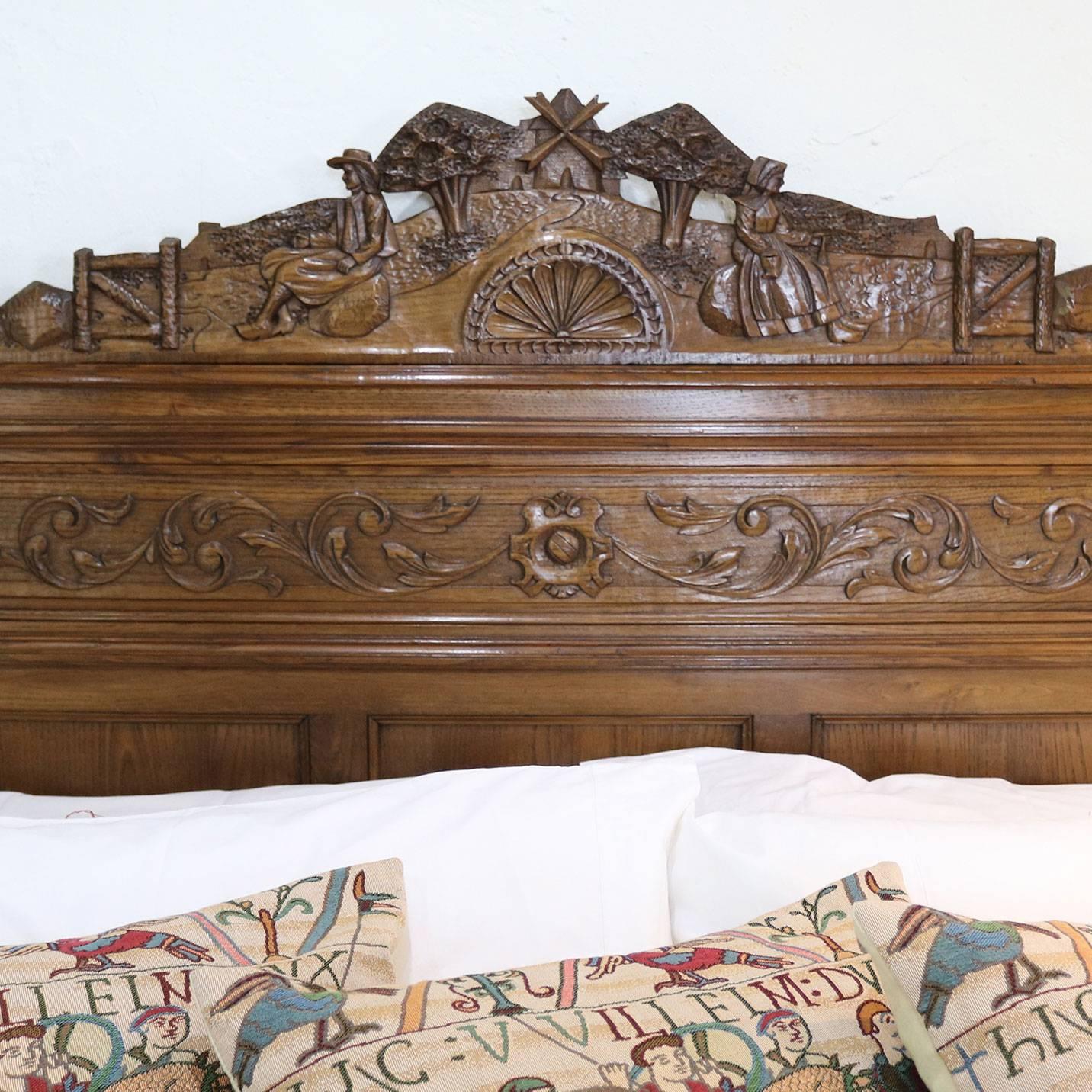 Carved Oak Breton Bed WK76 1