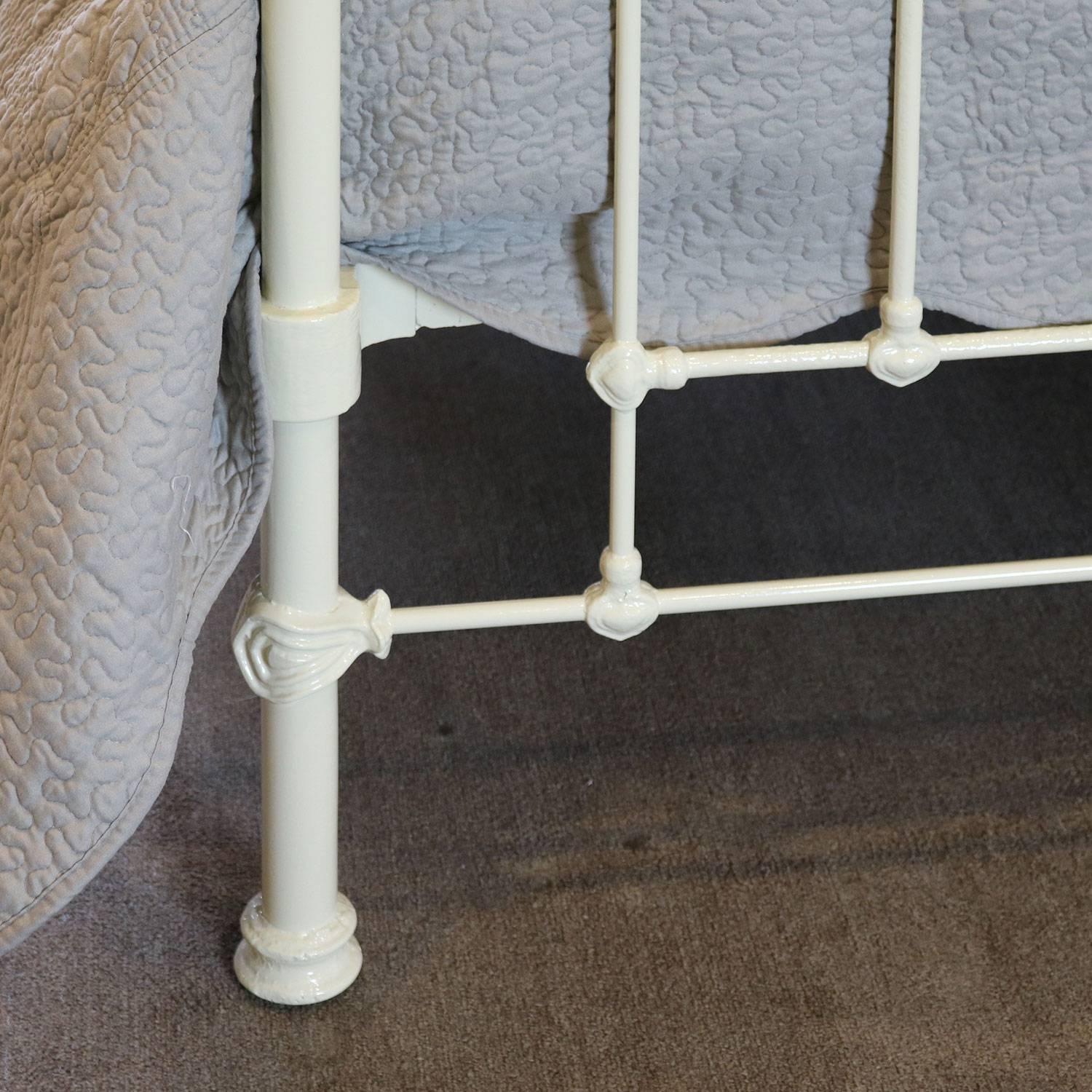 Brass and Iron Bed in Cream MK114 2