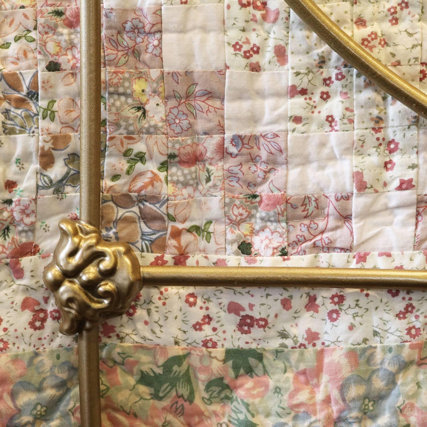 Single Gold Cast Iron Bed MS26 1