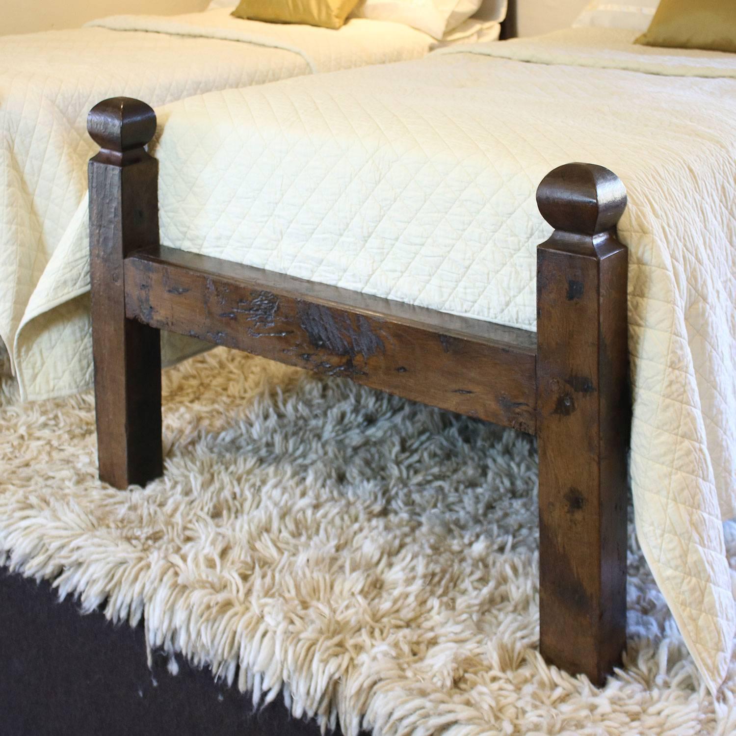A handsome pair of twin beds made from original 18th century oak panels at the turn of the 20th century.

These beds accept 3ft wide bases and mattresses (36 in or 90cm) and the beds can stand together to make a 6ft wide bed (72 inches or 180cm)
