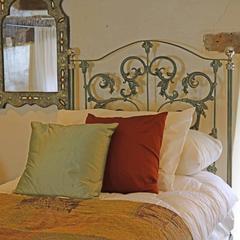 Matching Pair of Single Beds - MPS13