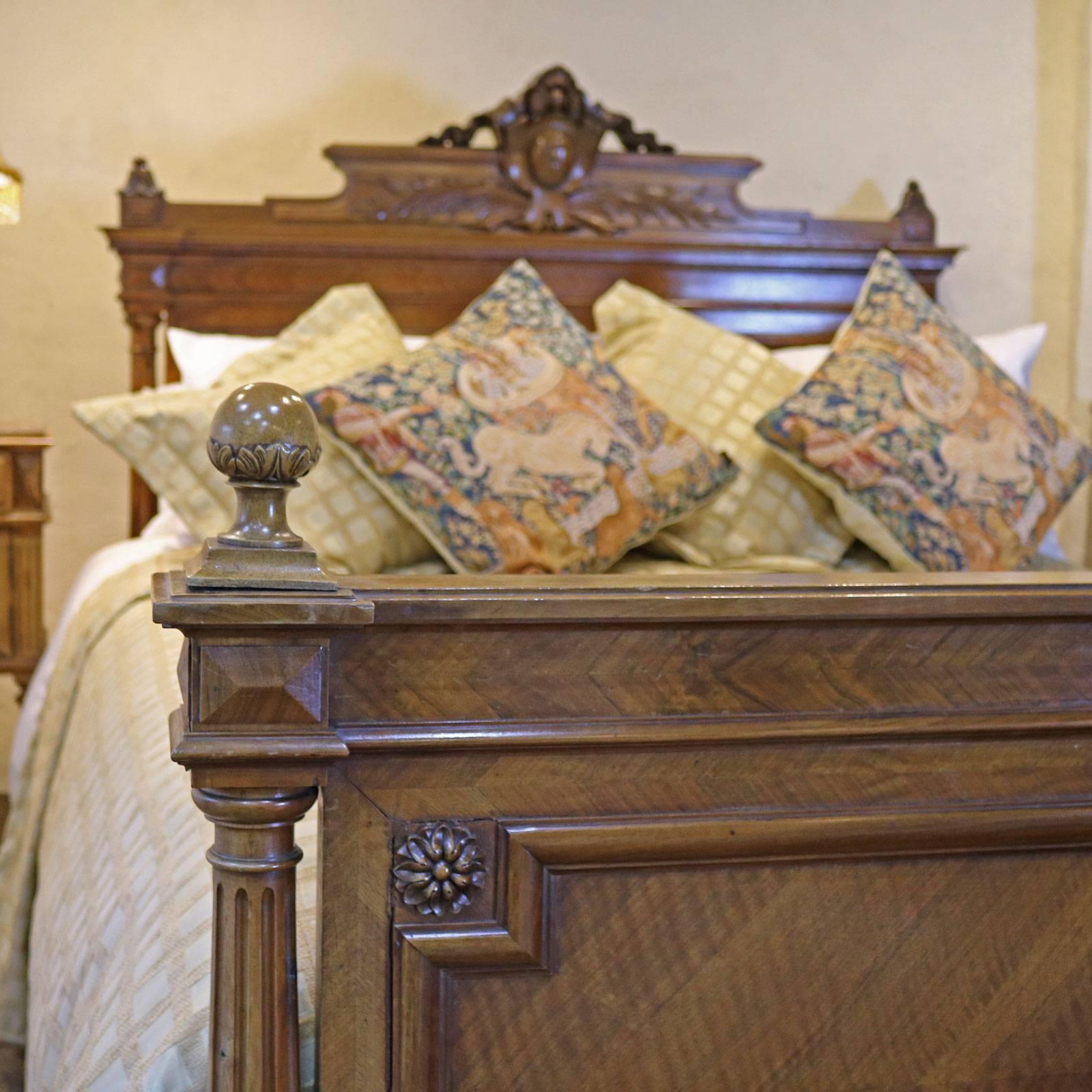 This superb example of a French walnut Renaissance style bed dates from late 19th century.

The bed accepts a British king-size or American queen-size base and mattress (60 in wide).

The price is for the bedstead alone, the bed base, mattress