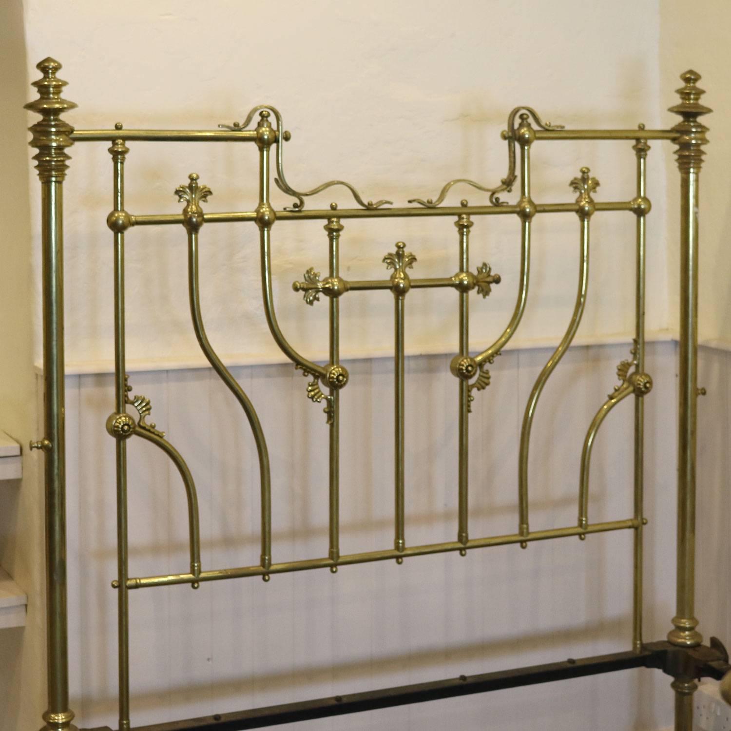 Unusual Brass Victorian Bedstead In Excellent Condition In Wrexham, GB