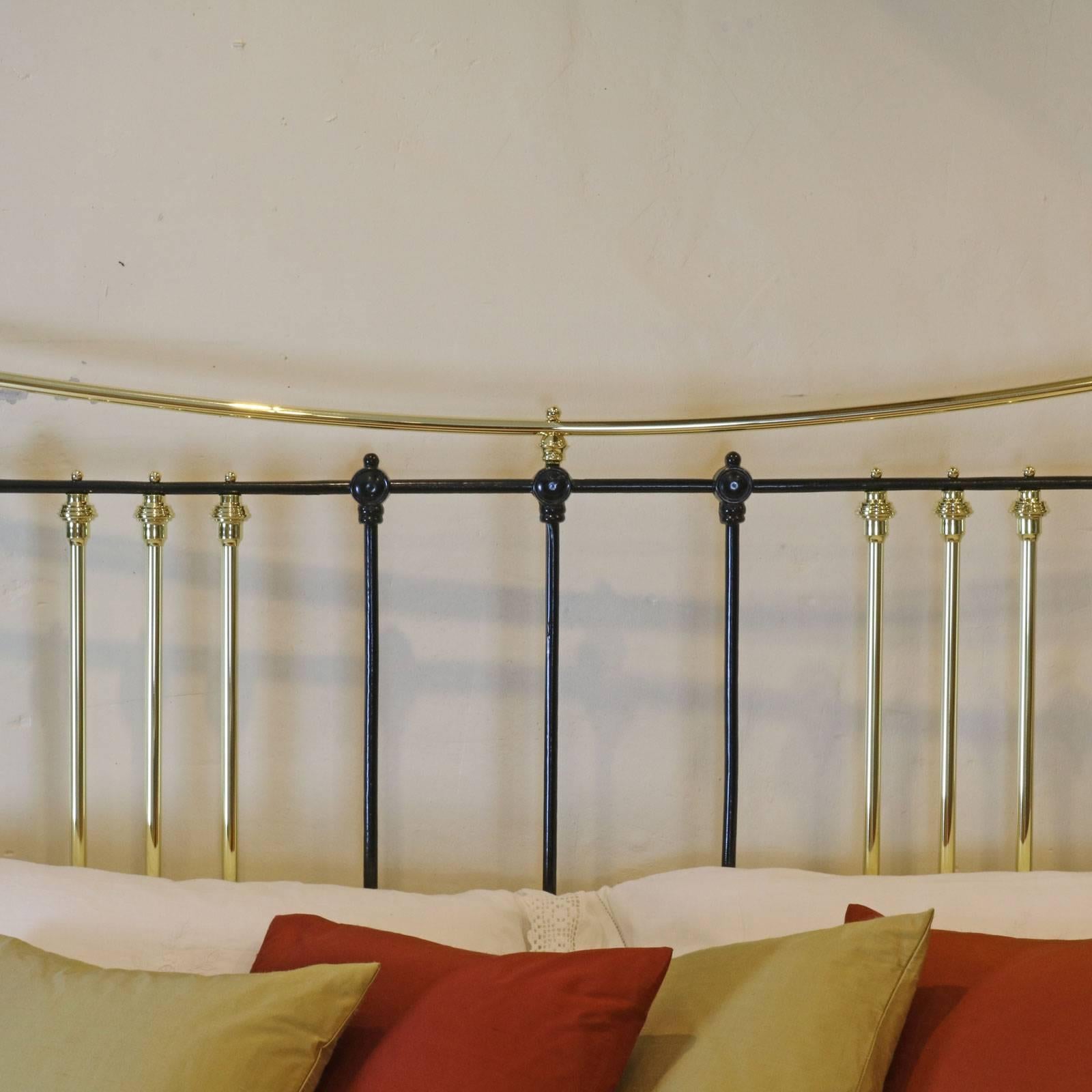 Cast Black Platform Low End Bed  - MK65