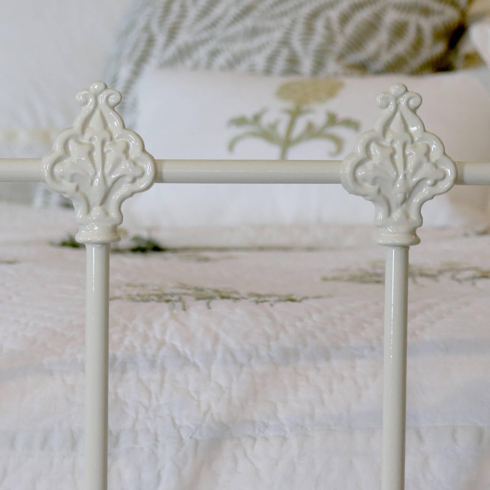 19th Century Wide Brass and Iron Bedstead in Cream