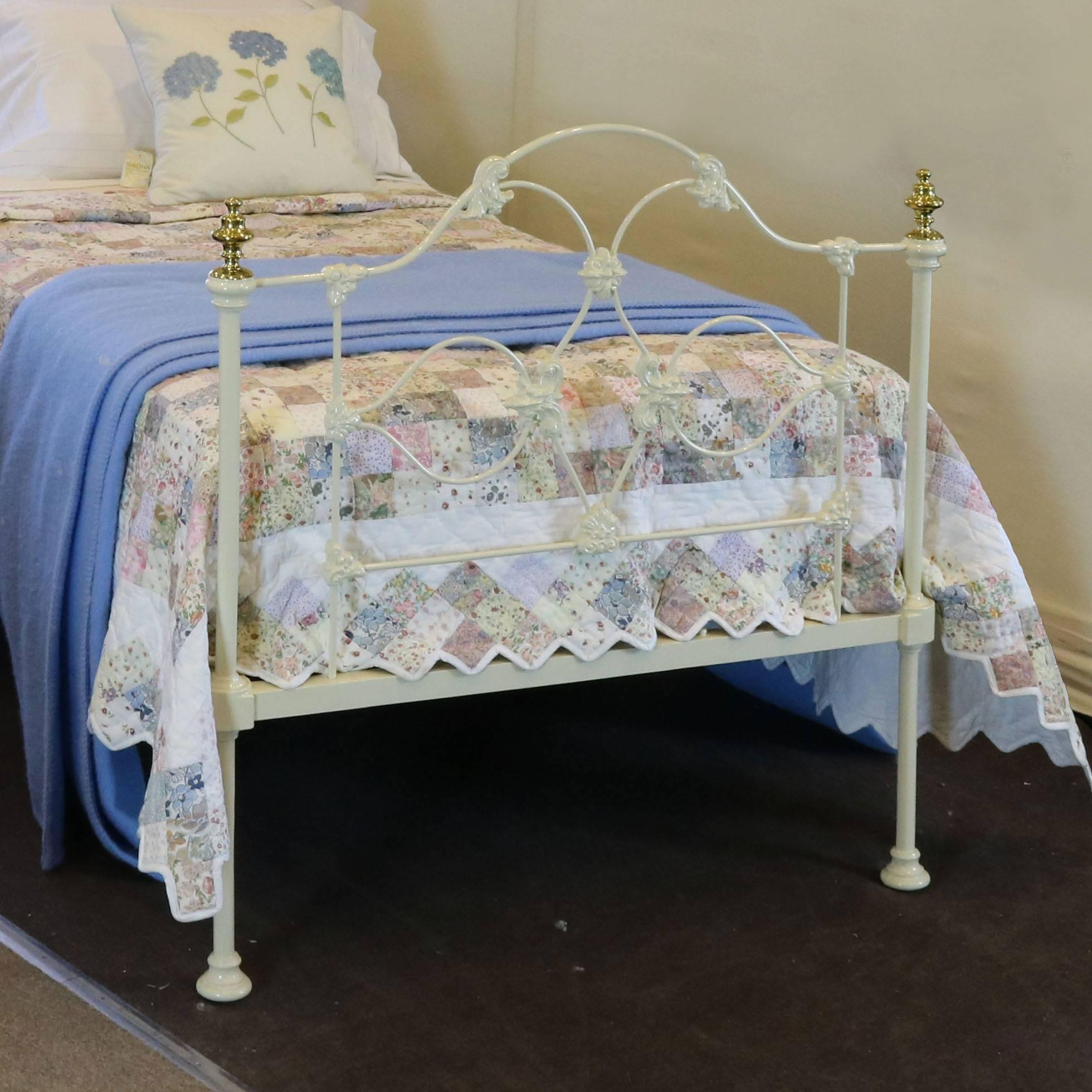 English Mid-Victorian Cast Iron Single Bed
