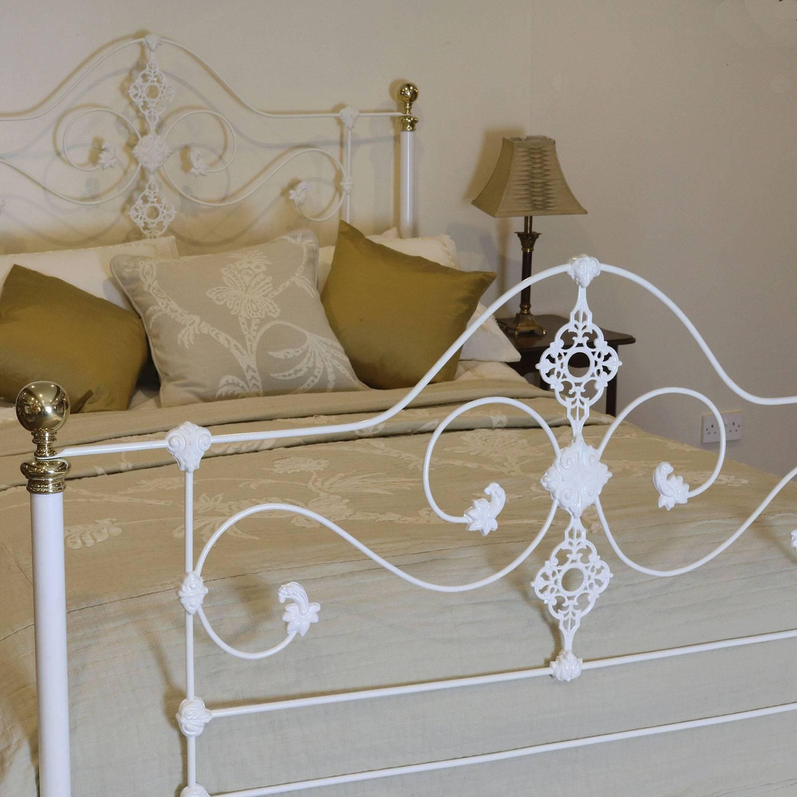 Mid-Victorian Cast Iron Bed in White 2
