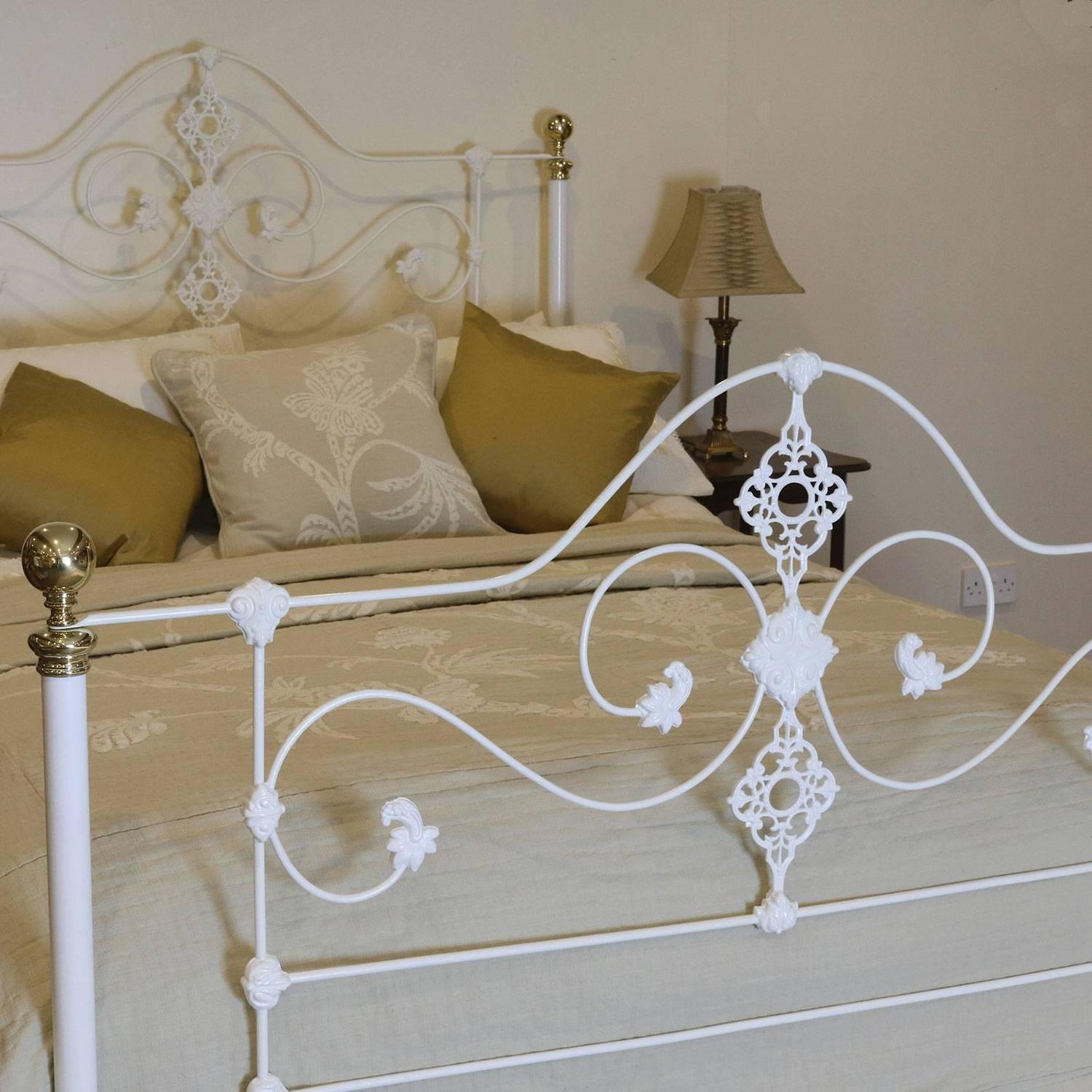 MidVictorian Cast Iron Bed in White at 1stdibs