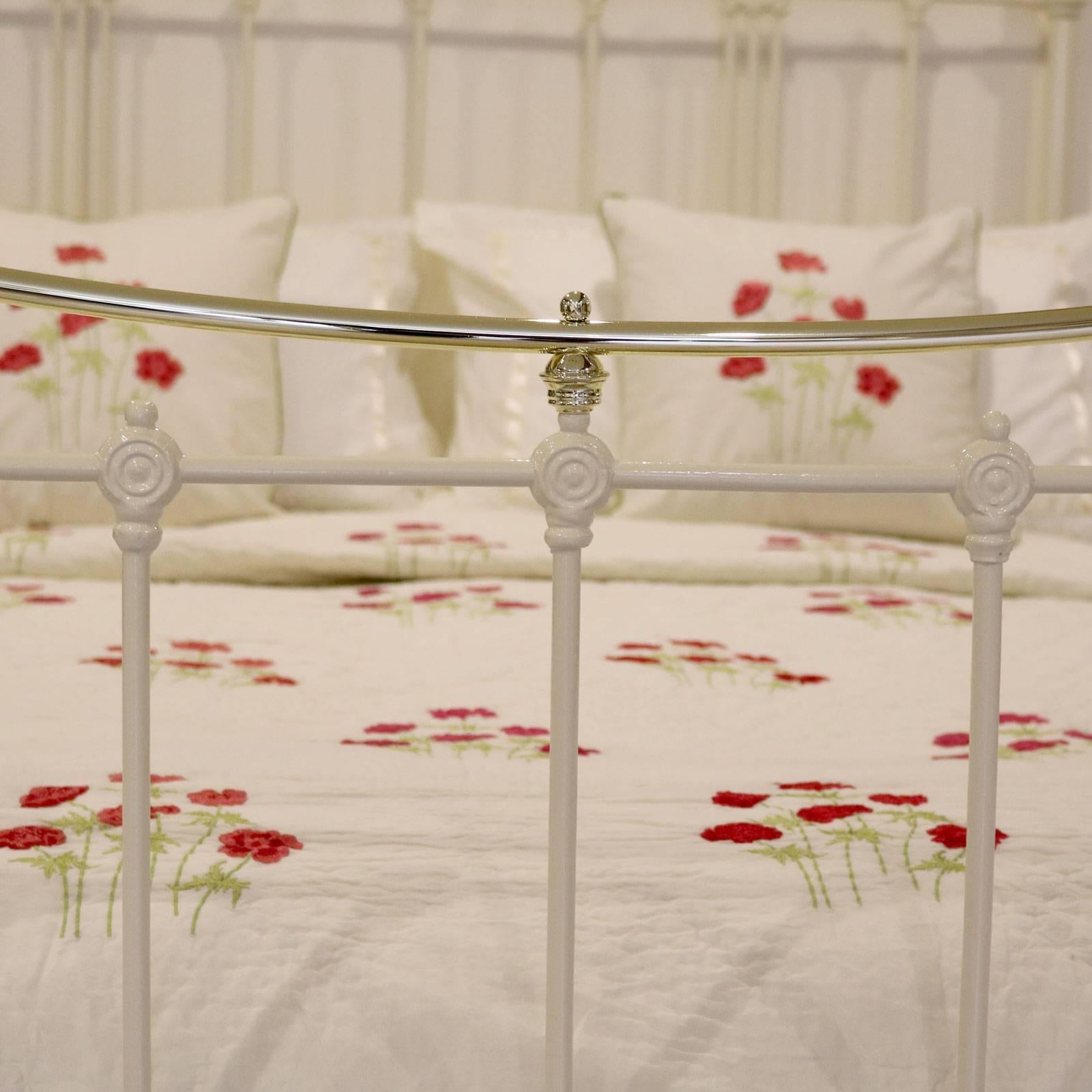 Early 20th Century Art Nouveau Style Brass and Iron Bed
