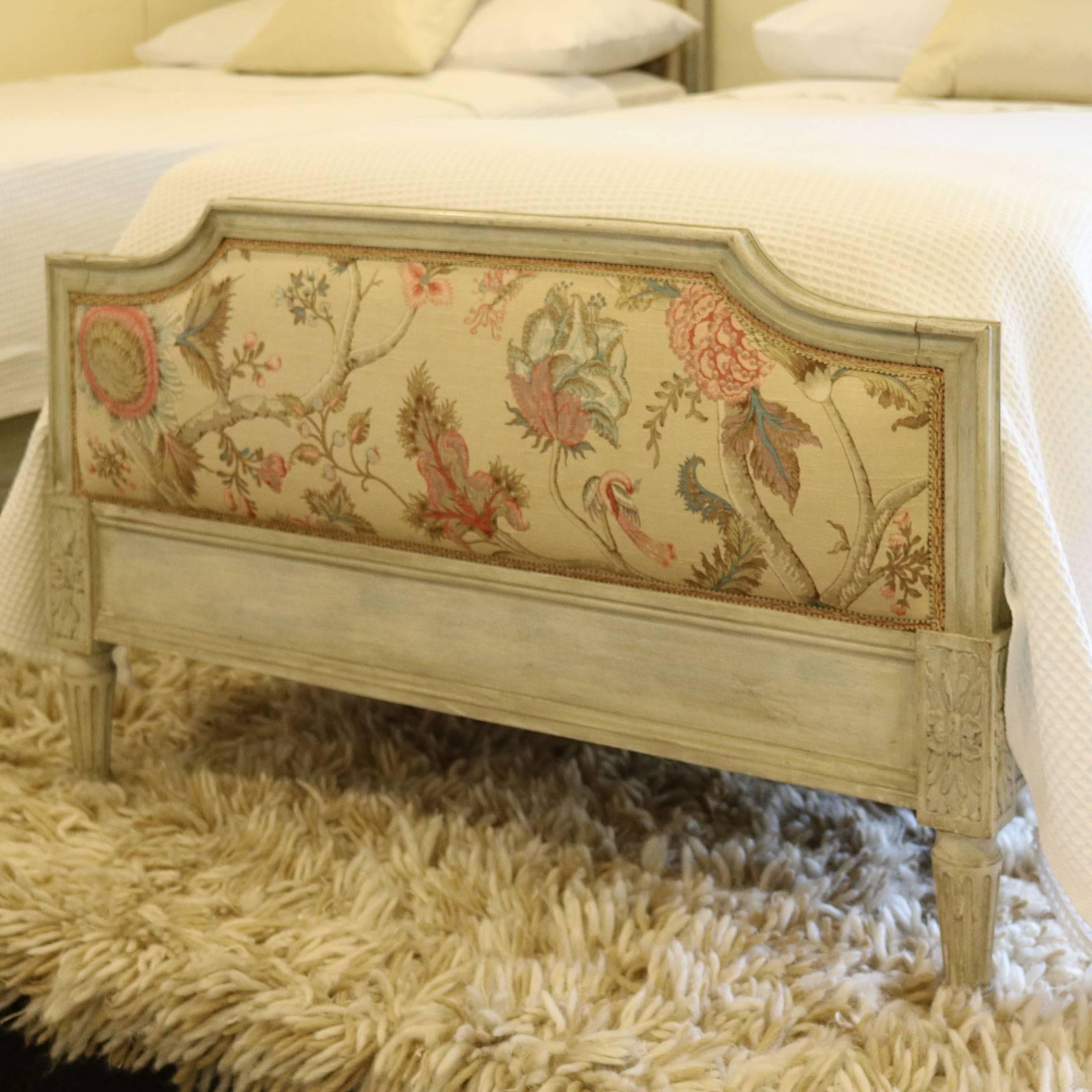 twin french bed