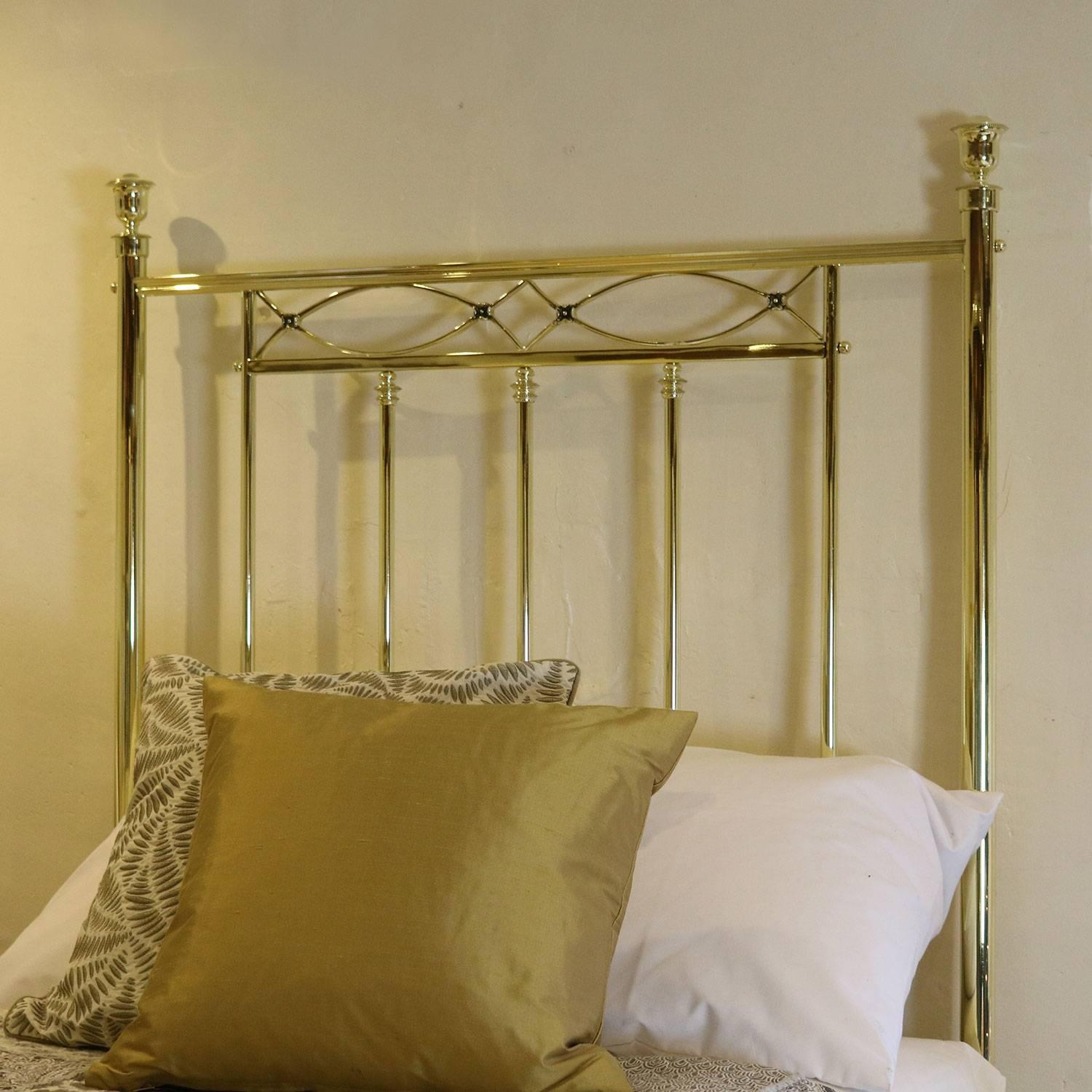 Matching Pair of Twin Brass Beds MPS20 2