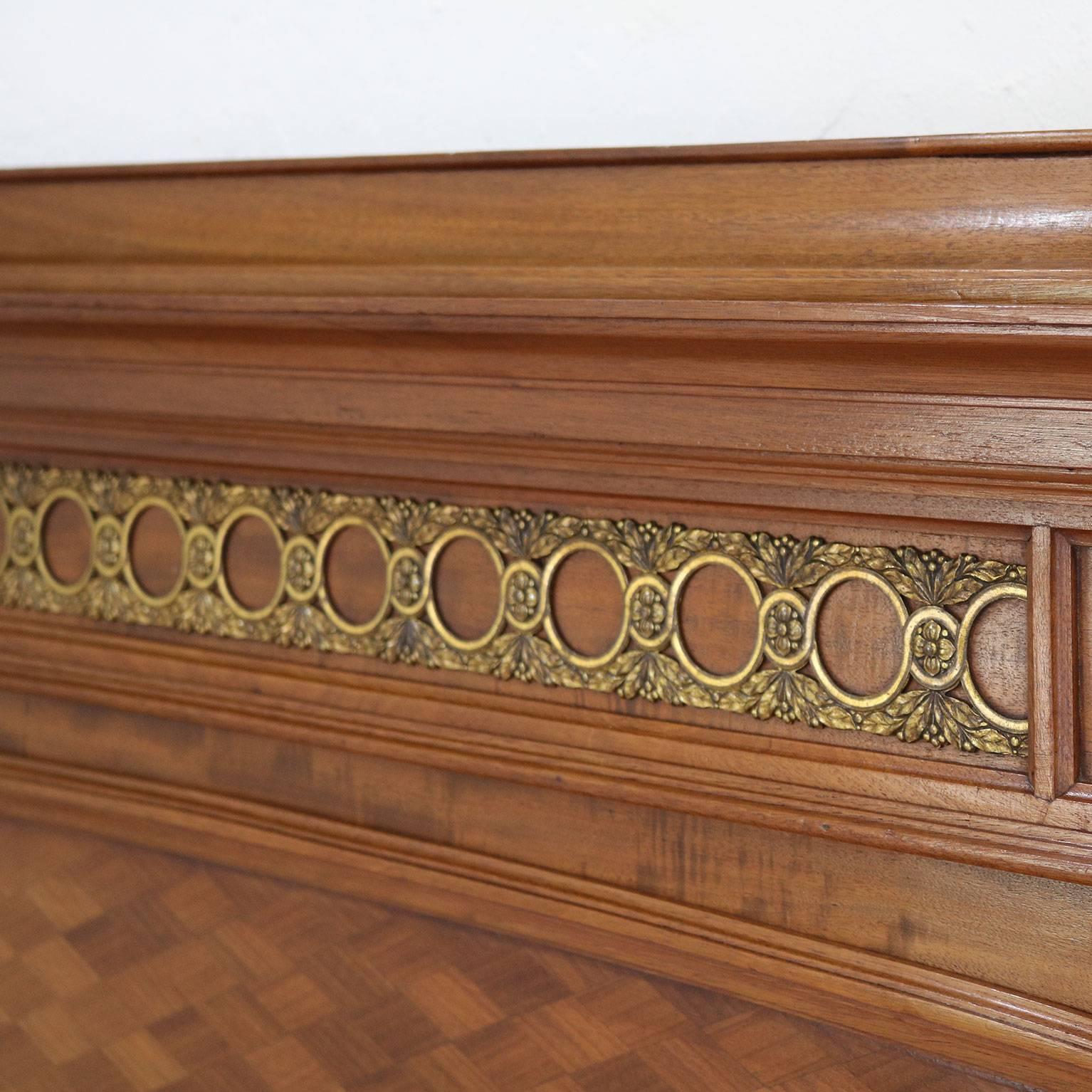 Inlaid Parquetry Bed WK77 4