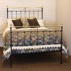 Double Victorian Bed in Black MD52