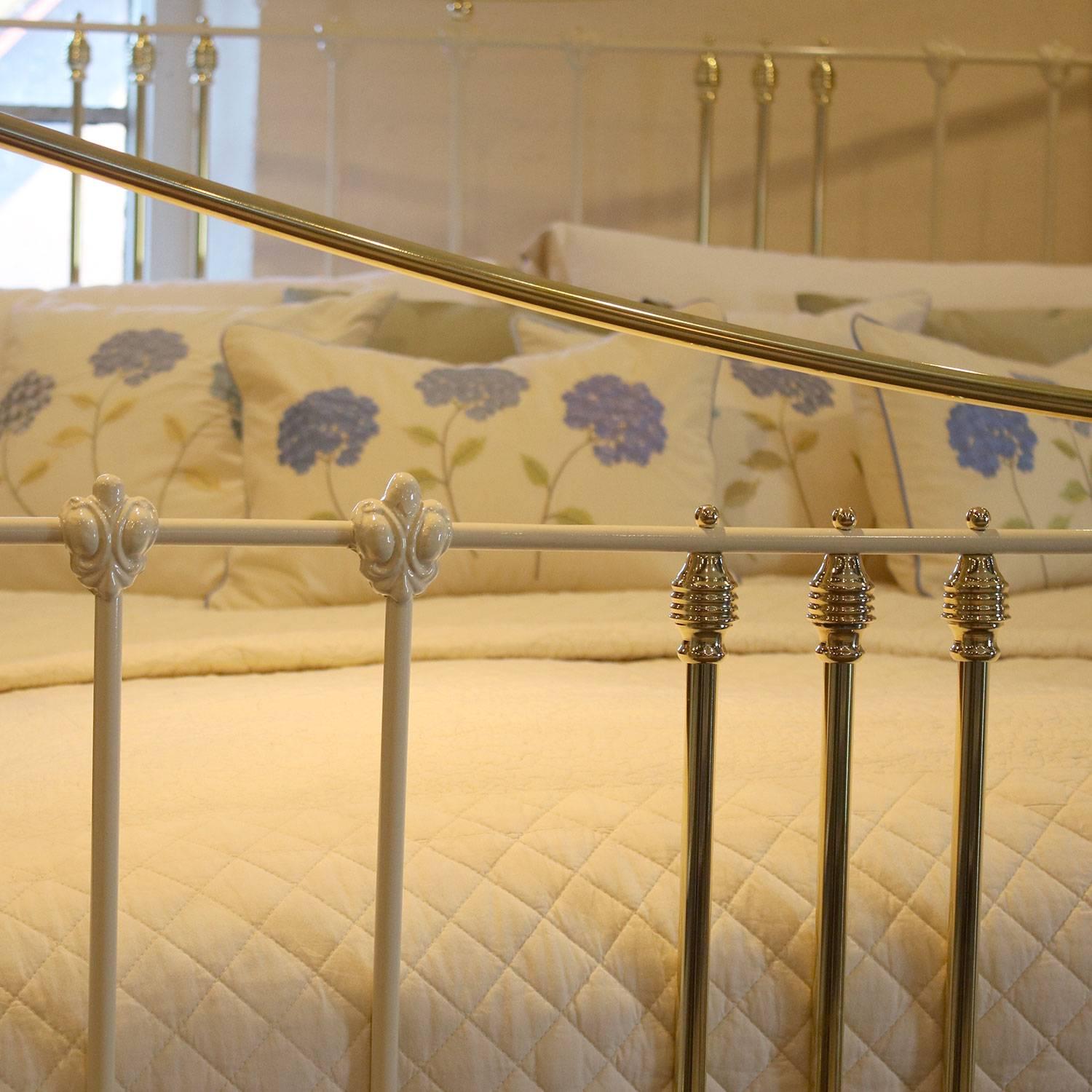 British Wide Cast Iron and Brass Bed in Cream, MSK43