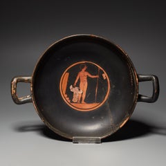 Kylix. Griechisch, attisch, 470–450 v. Chr. Keramik. 22 cm lang.