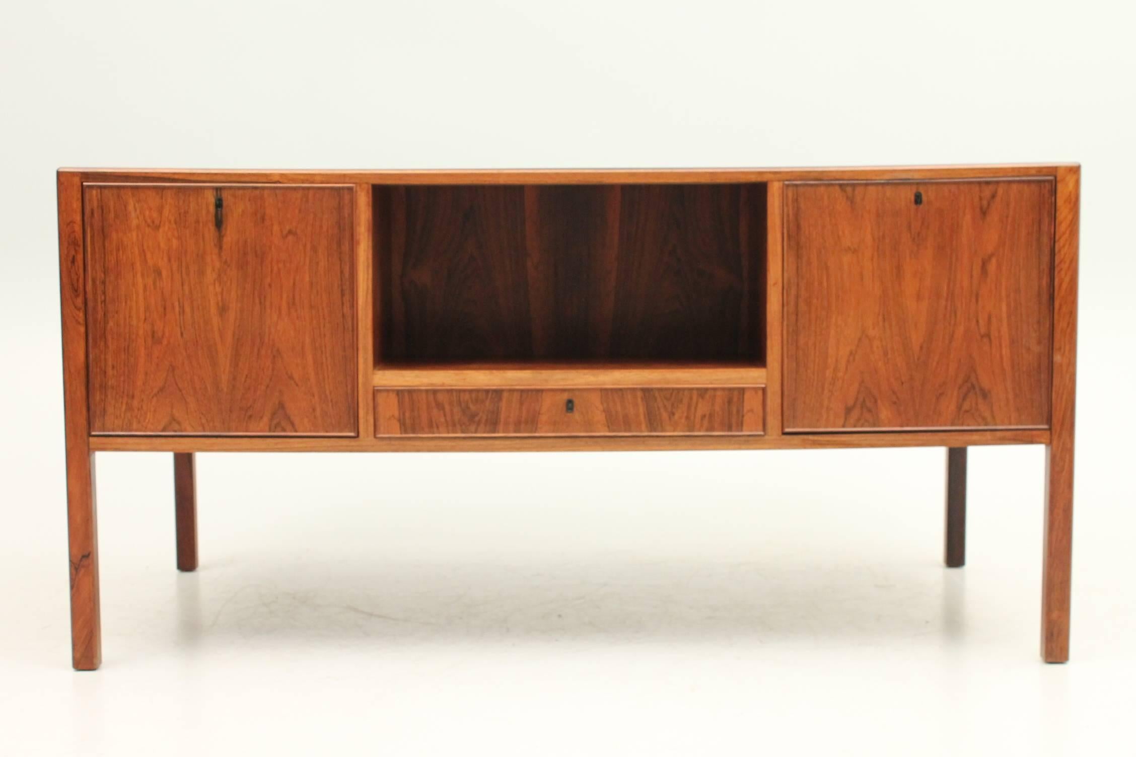 Scandinavian Modern Rosewood Desk by Arne Vodder for Helge Sibast, 1955 - Danish, Mid Century For Sale