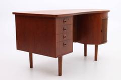 Danish, Mid-Century Teak Desk with Open Shelf and Bar by Kai Kristiansen