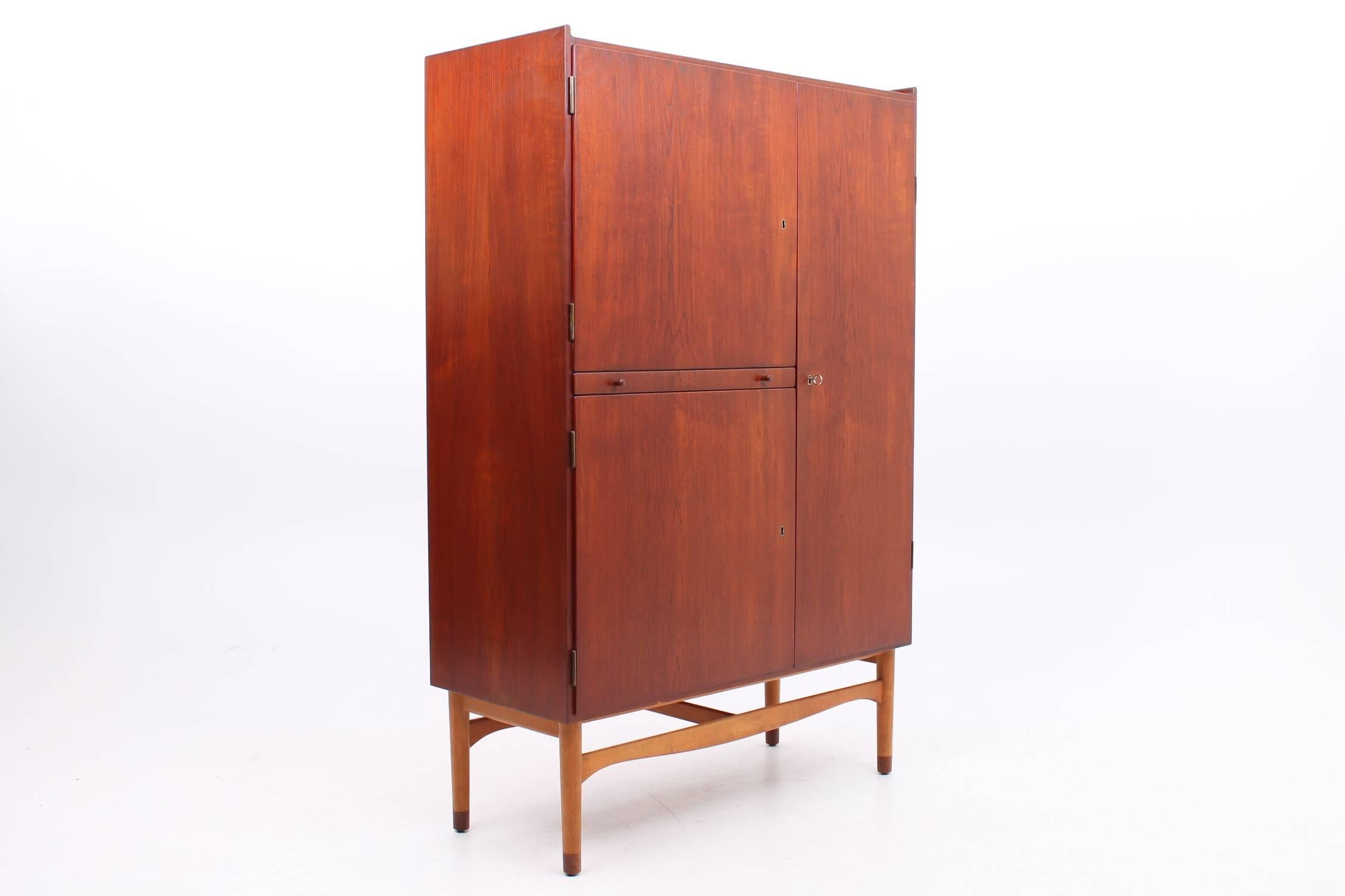 Scandinavian Modern Rare Teak and Beech Cabinet/Wardrobe by Finn Juhl for Bovirke, 1950s For Sale
