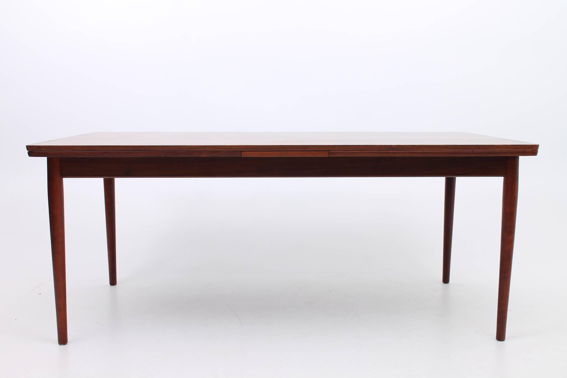 Danish Large Rosewood Arne Vodder for Sibast Furniture Dining Table with Hidden Leaves For Sale