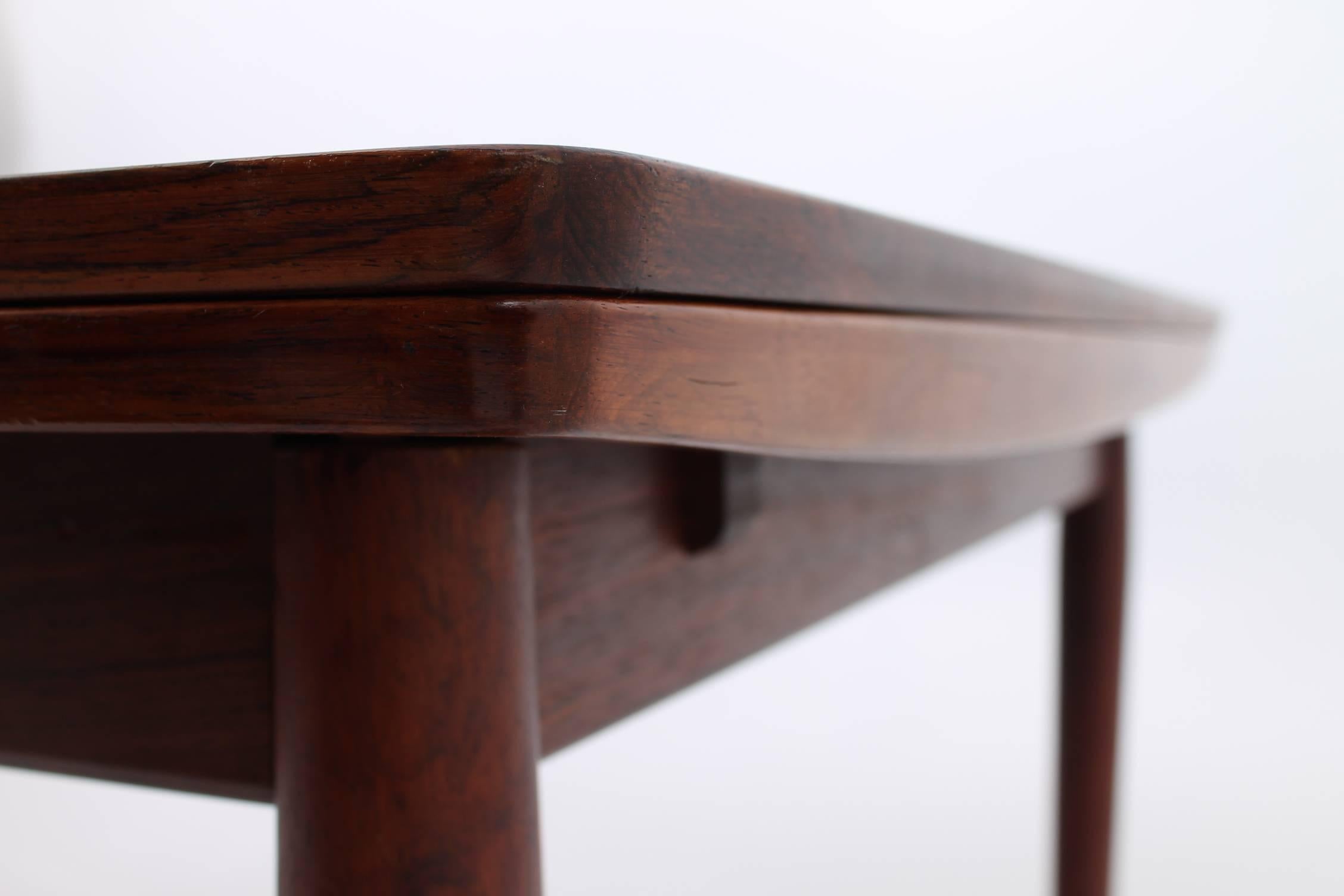 Large Rosewood Arne Vodder for Sibast Furniture Dining Table with Hidden Leaves For Sale 1