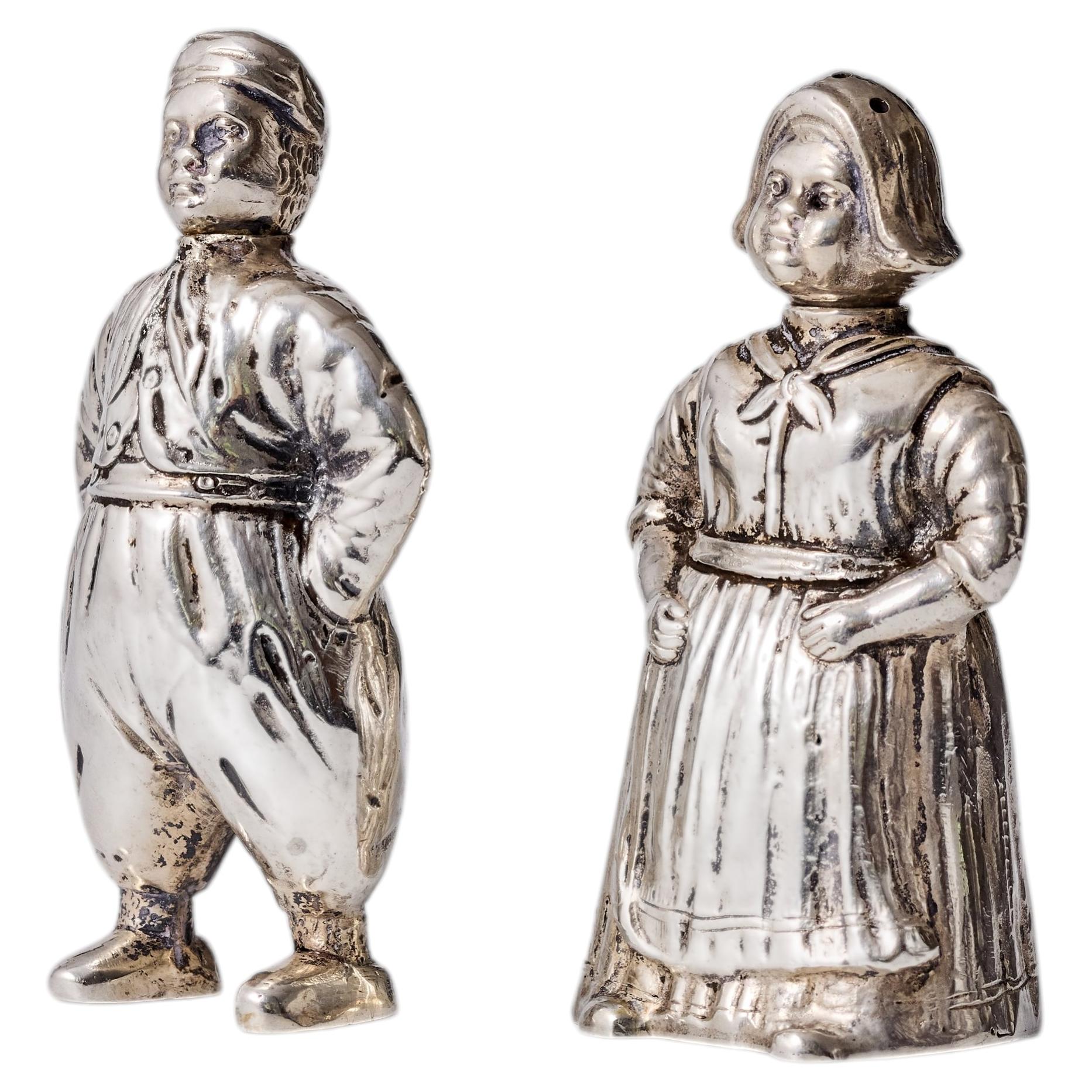 Ein Paar ausgefallene silberne Salz- und Pfefferstreuer, Deutschland, 1920er Jahre