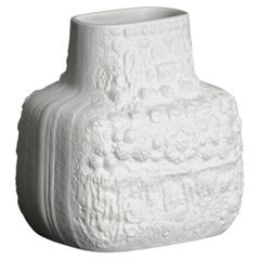 Vaso in porcellana bisquit bianca AZU di Martin Freyer per Rosenthal, anni ’70