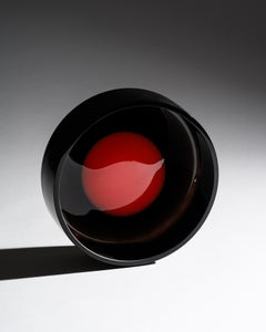 Ciotola in vetro artistico “Black and Opal Orange” di Hans Wudy, Germania, 2012