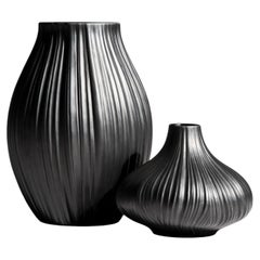 Rosenthal Studio-Line Porcelaine Noire Plissée Vase Pair by Martin Freyer