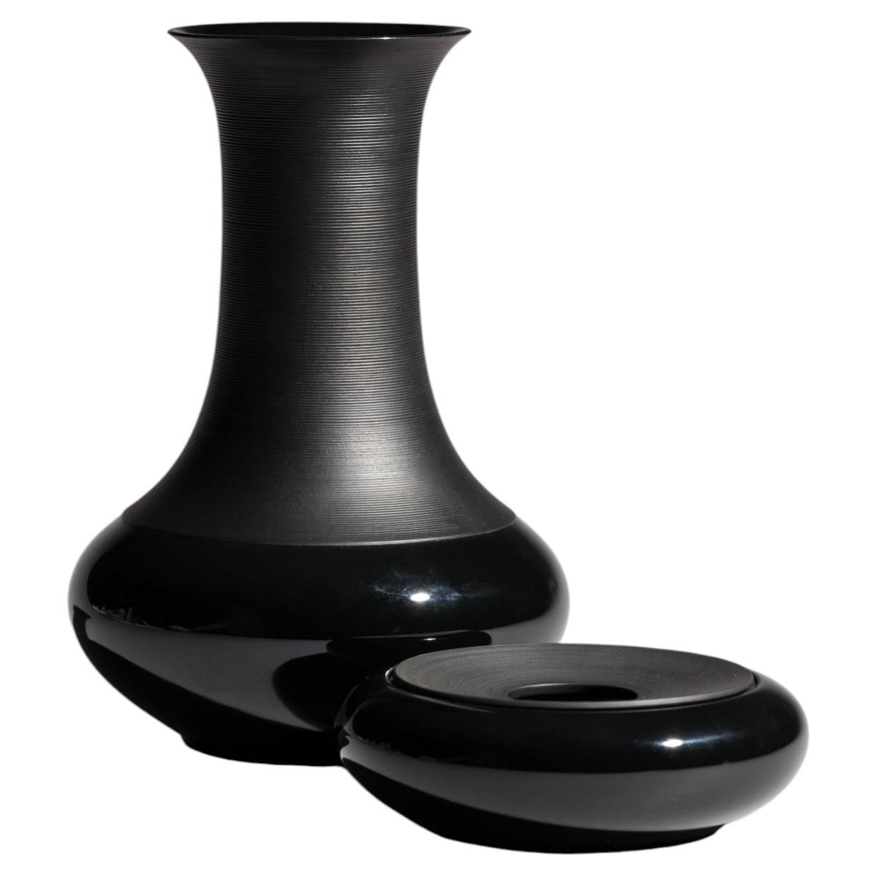 Pre-owned Rosenthal Tapio Wirkkala Porcelaine Noire Vase And Ashtray, , 1960s In Black