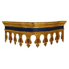 Rare et imposant baldaquin de la Renaissance en bois doré