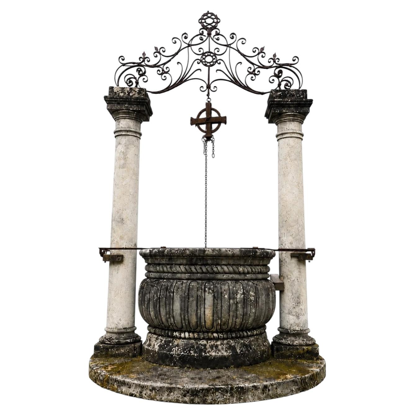 Seltener italienischer Zierbrunnen aus Sandstein aus dem 19. Jahrhundert, stammend aus einem Palazzo in der Nähe von Florenz