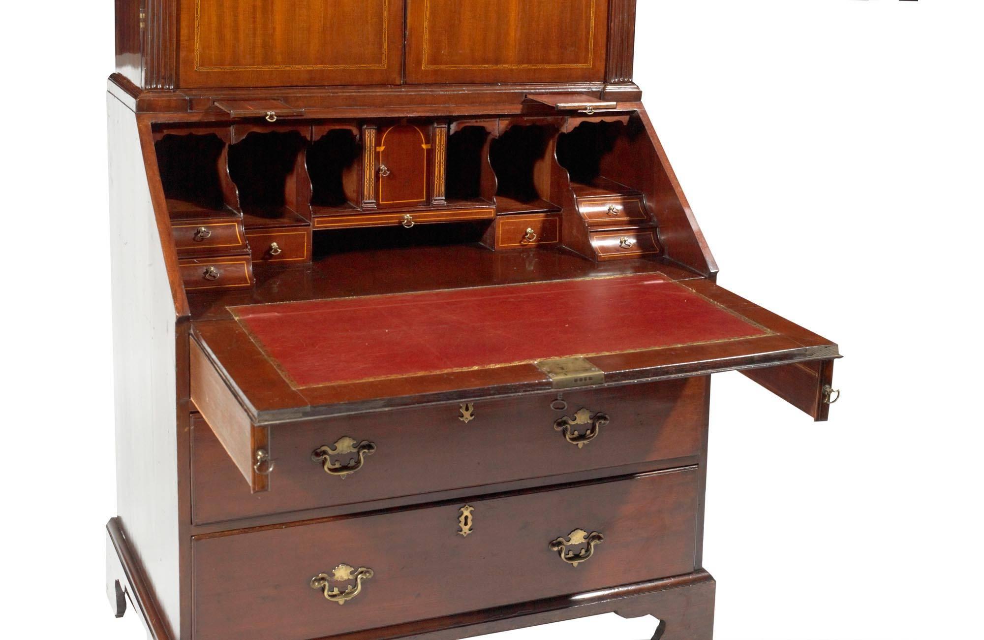 Irish Early 19th Century George III Mahogany Bureau Bookcase For Sale