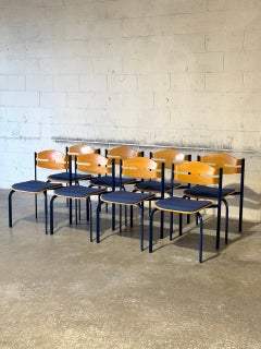 Set di 8 sedie impilabili Niels Larsen, vintage danese in stile Mid-Century Modern