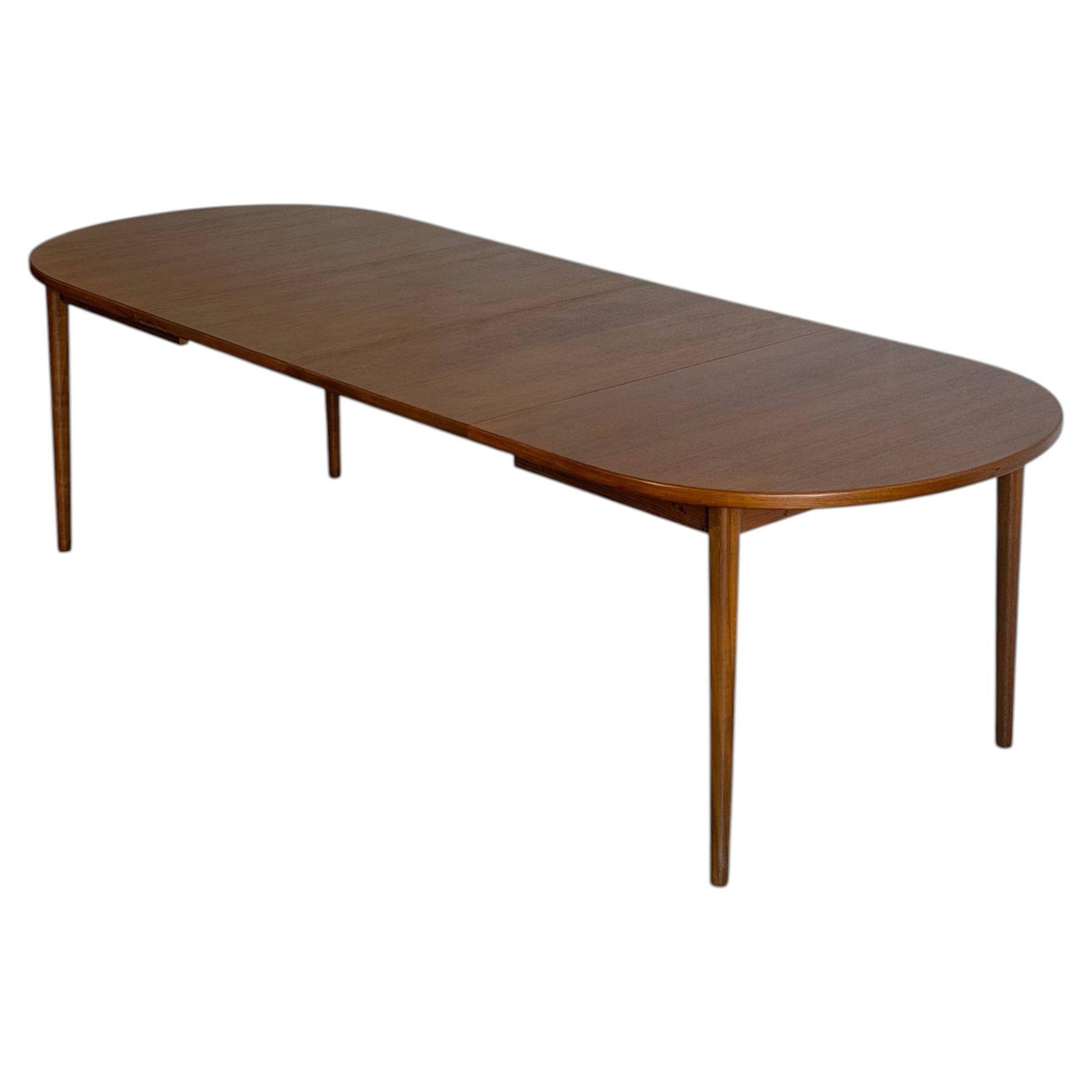 Troeds Bjärnum Teak Extendable Dining Table with Two Leaves Swedish Vintage For Sale