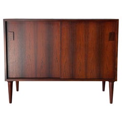 Aparador VIBY J de palisandro con puertas correderas, estilo danés, de los años 60