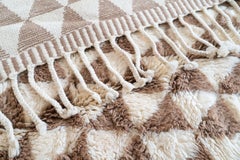 Hand-Knotted Amazigh Berber Wool Rug, Ivory & Brown, Geometric Pattern