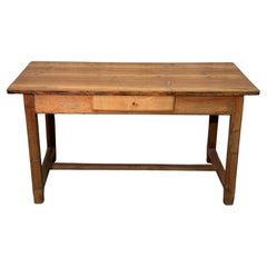 Importante tavolo da cucina rustico "Fratino" del XVIII secolo in legno di larice