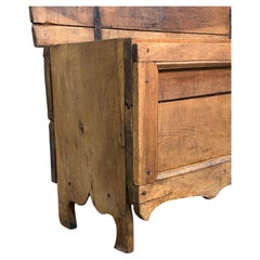 Rustic 18th-Century Walnut Mountain Chest