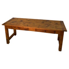 Table rustique en sapin du XVIIIe siècle – Gressoney-Saint-Jean