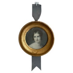 c. 1950s Florentine Gilt Wood Round Portrait Plaque by G. Vanghi Florence