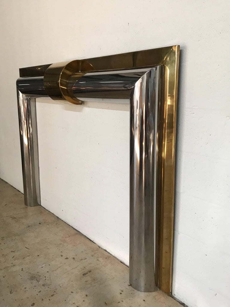 1970s American Polished Brass and Steel Fireplace Mantel For Sale at
