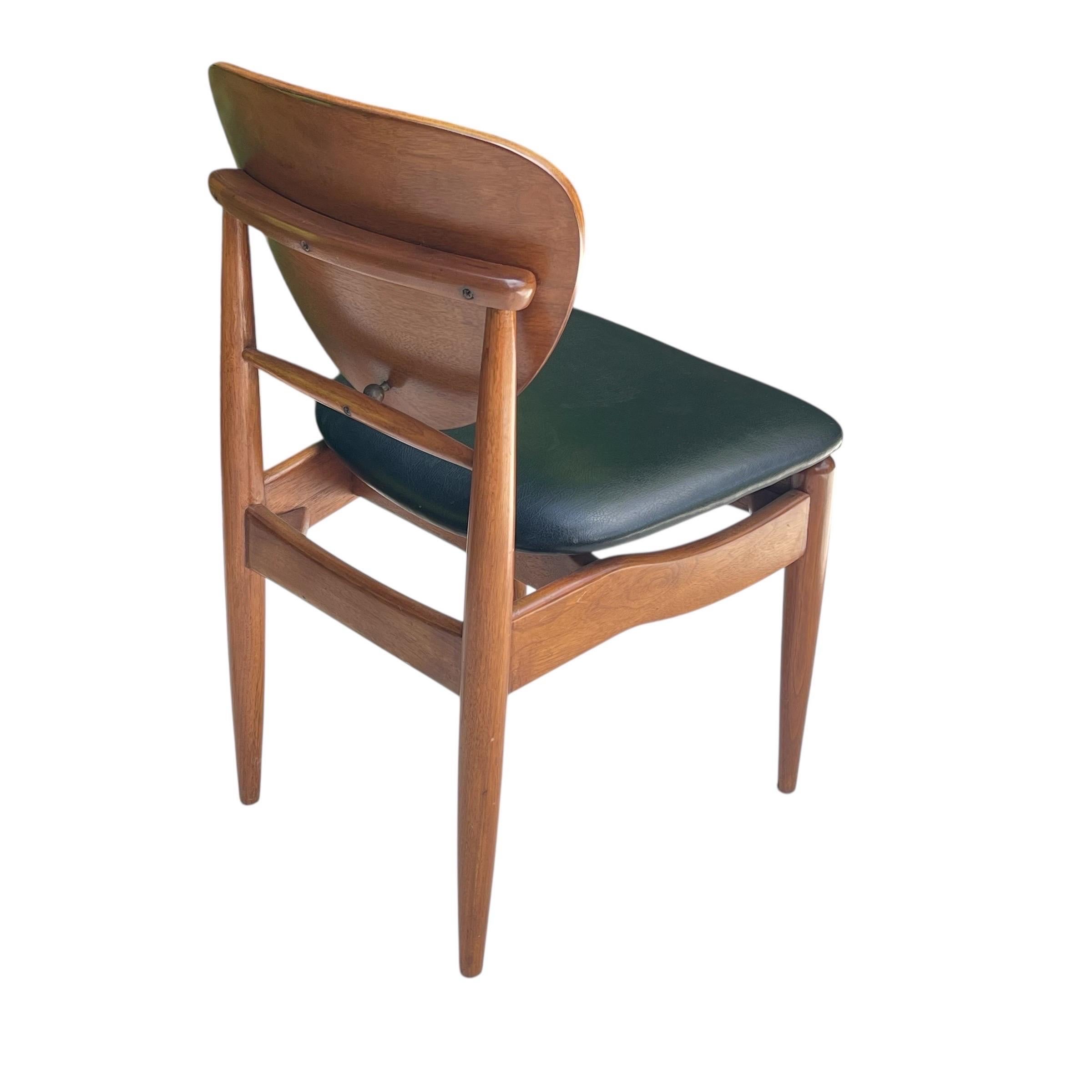 Set of 10 Finn Juhl Attributed Mid Century Walnut Dining Chairs, Denmark, 1950s For Sale 1
