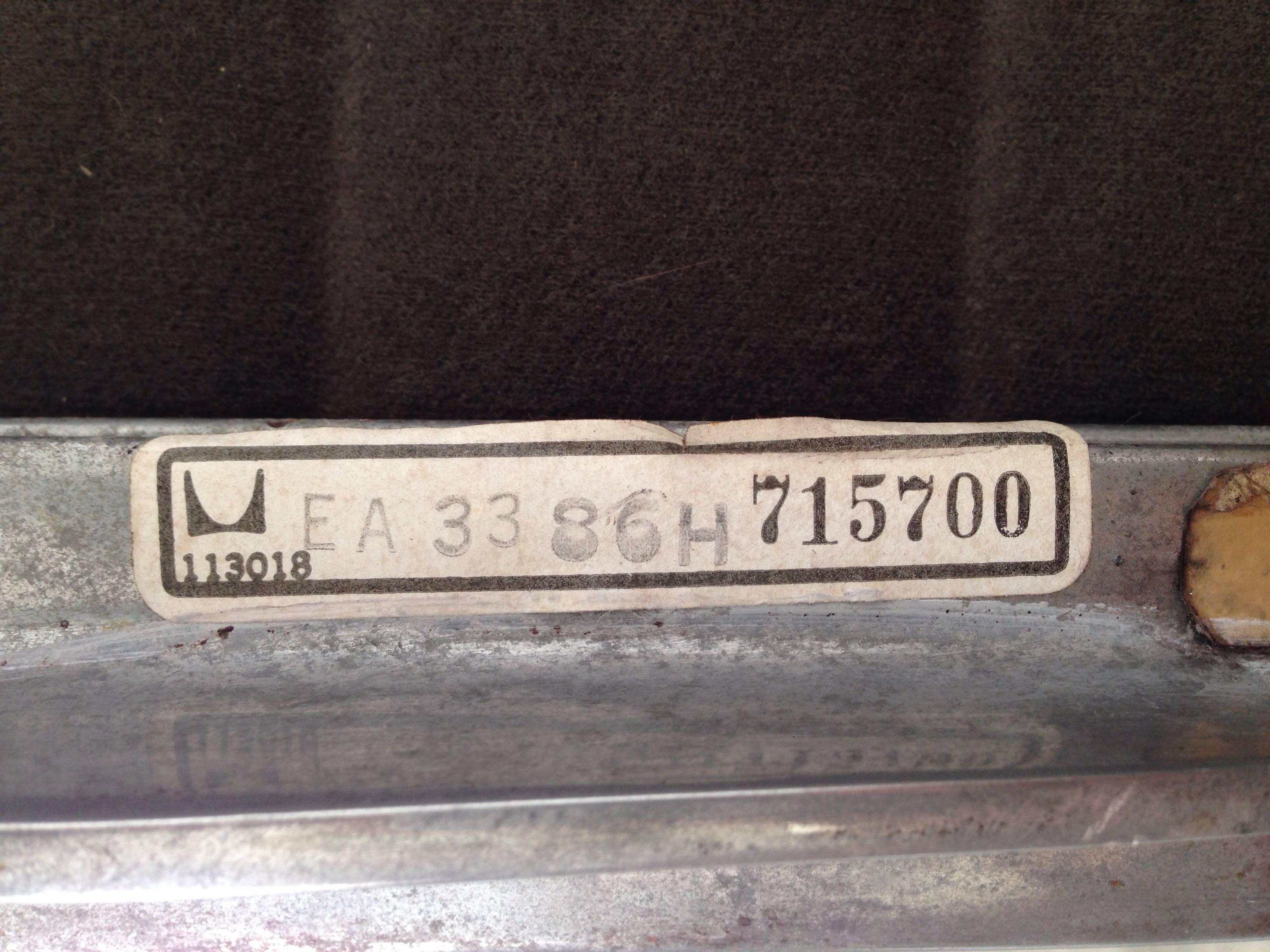 Eames EA33 Aluminium Group Lounge Chair for Herman Miller 2
