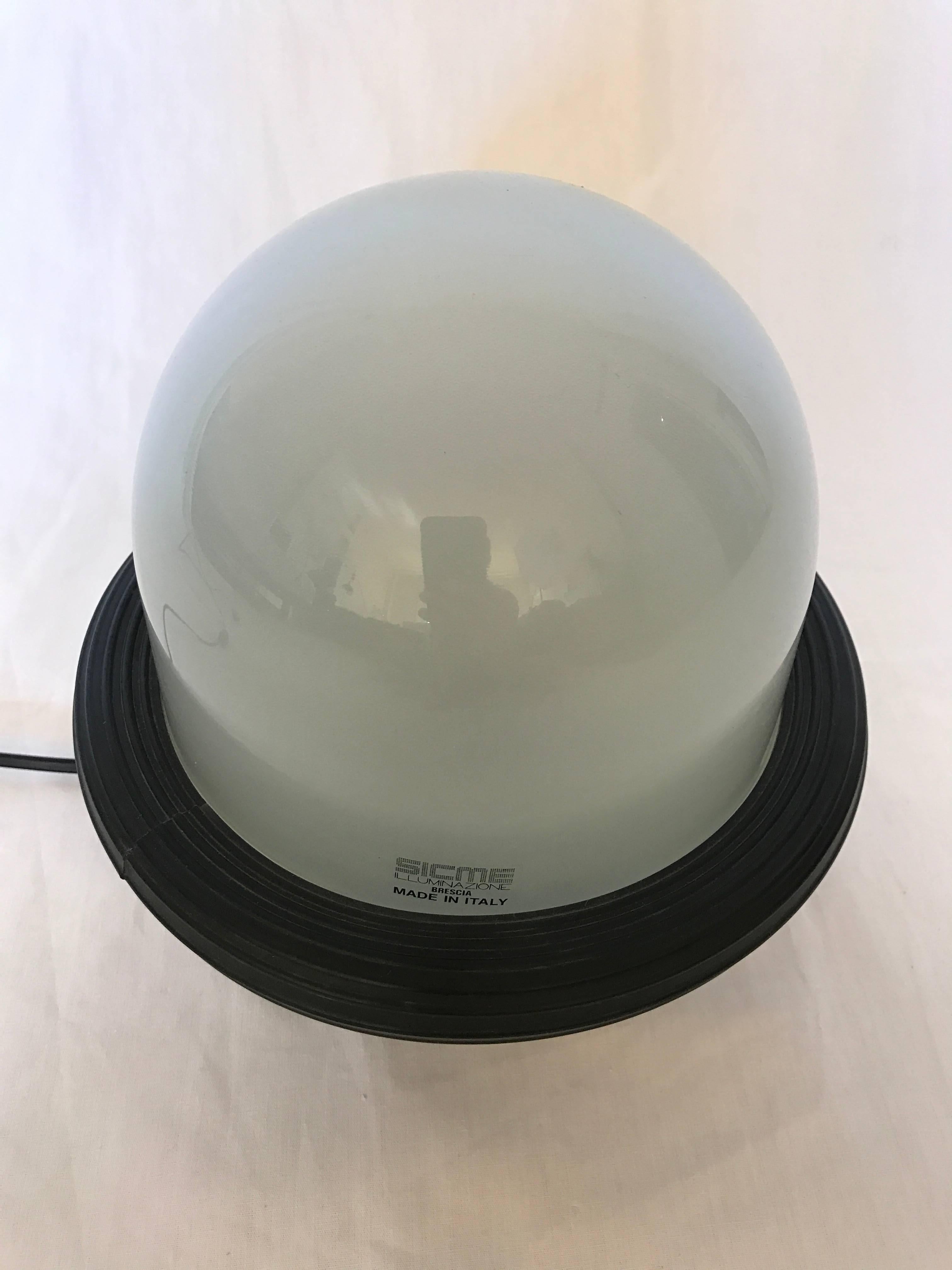 Postmoderne Lampe post-moderne UFO de la collection de luminaires Amento, Sicile, Italie, vers 1980 en vente